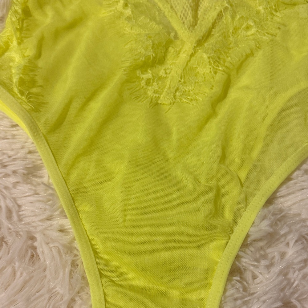 Lace Trim Yellow Bodysuit